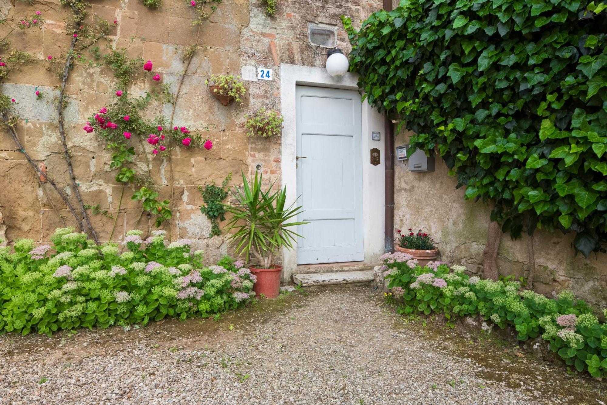 Borgo Villa Certano - Case Vacanza In Toscana Сиена Экстерьер фото