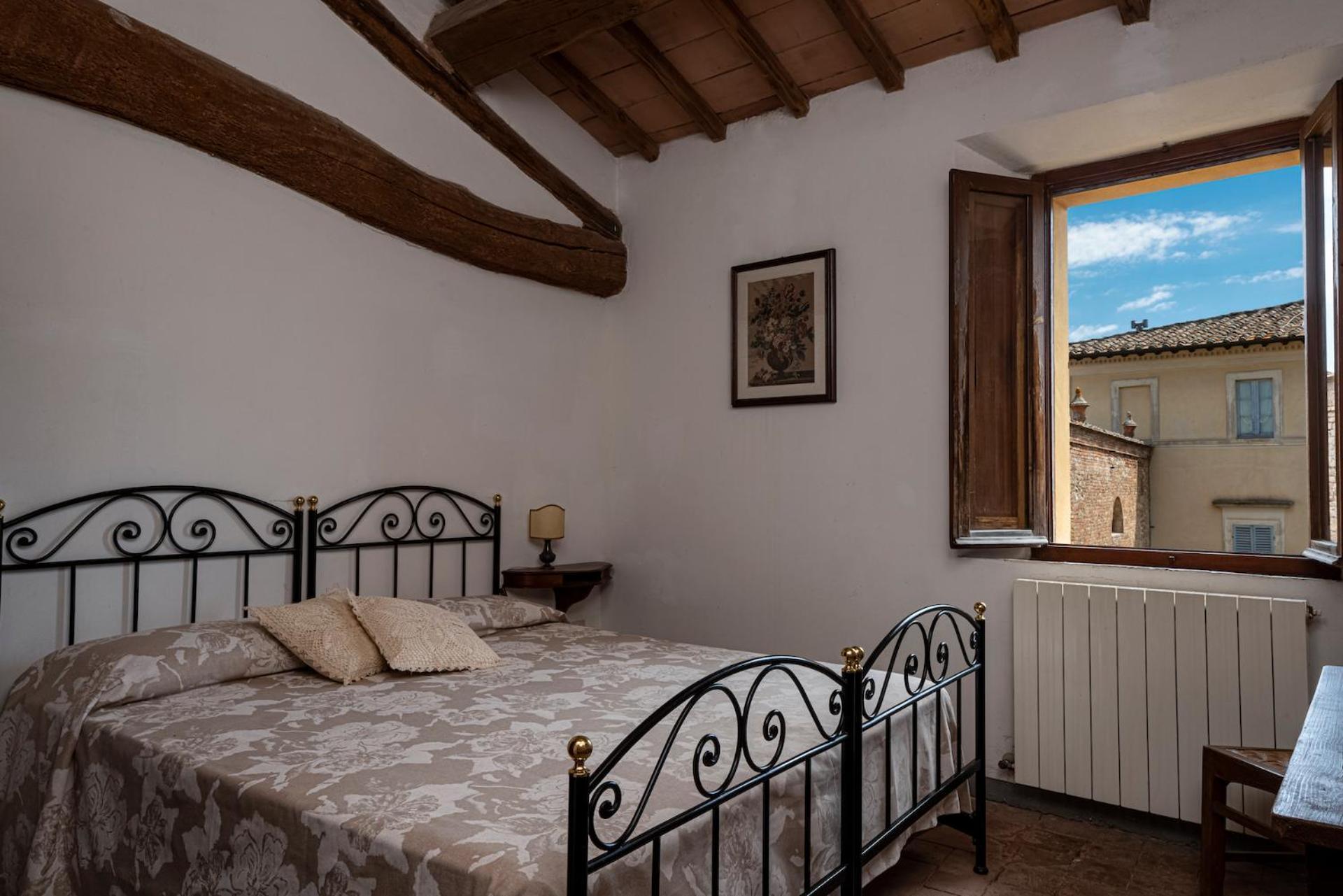 Borgo Villa Certano - Case Vacanza In Toscana Сиена Экстерьер фото