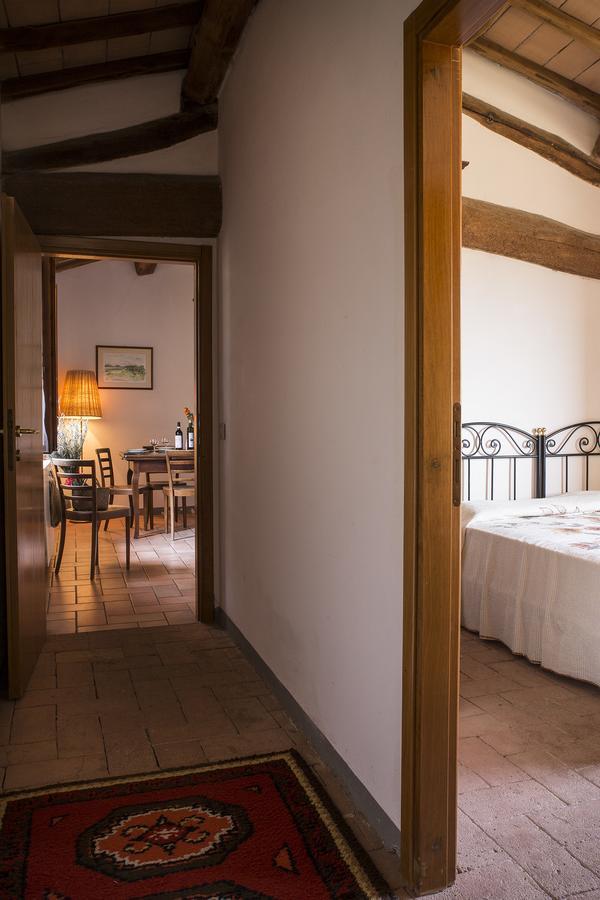 Borgo Villa Certano - Case Vacanza In Toscana Сиена Экстерьер фото