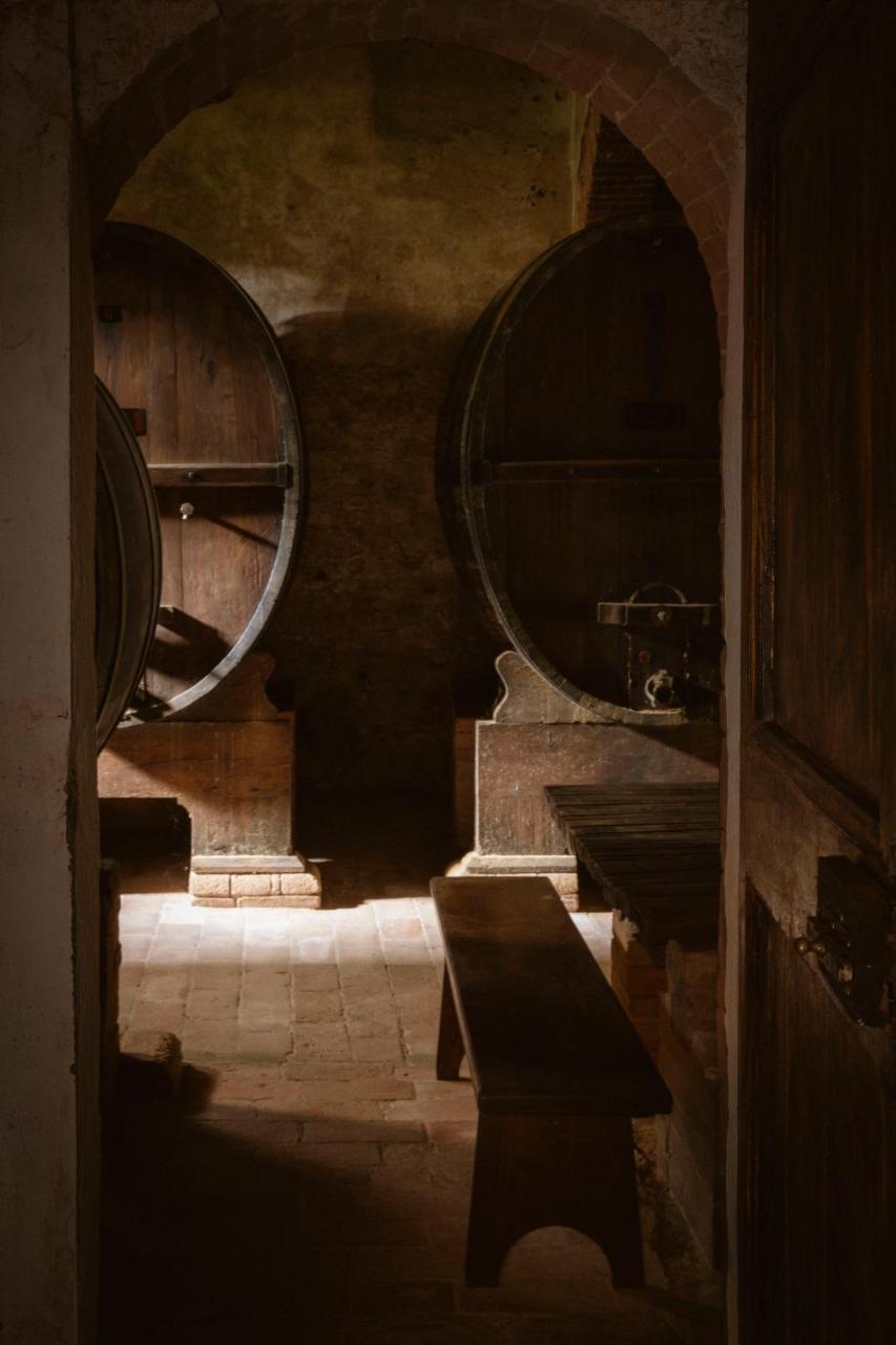 Borgo Villa Certano - Case Vacanza In Toscana Сиена Экстерьер фото